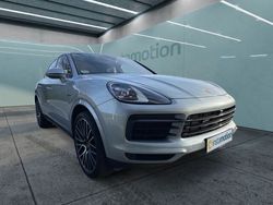 Silber Gebraucht 2021 Porsche Cayenne SUV | 76.988 € (Etwas zu teuer)