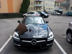 Schwarz metallic Gebraucht 2013 Mercedes SLK250 Cabrio | 25.000 € (Etwas zu teuer)