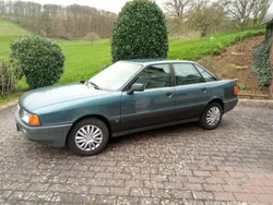 Grün Gebraucht 1990 Audi 80 Limousine | 2.450 €