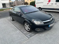Schwarz Gebraucht 2006 Opel Astra Cabriolet Cabrio | 2.800 € (Guter Preis)