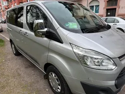Silber Gebraucht 2016 Ford Transit Custom Van / Kleinbus | 17.500 €