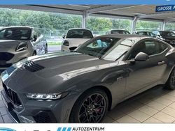 Grau Gebraucht 2024 Ford Mustang GT Fastback Coupé | 53.680 € (Fairer Preis)