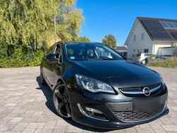 Schwarz Gebraucht 2014 Opel Astra OPC Kombi | 7.649 € (Fairer Preis)
