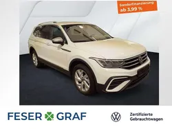 Pure white Gebraucht 2024 VW Tiguan Allspace Life SUV | 34.880 € (Guter Preis)