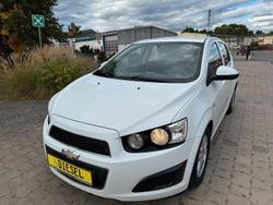 Weiß Gebraucht 2012 Chevrolet Aveo LT Kleinwagen | 4.999 €
