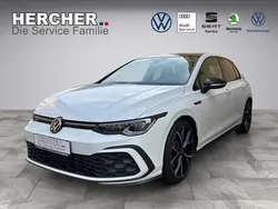 Weiß Gebraucht 2021 VW Golf VIII Style Limousine | 25.990 € (Etwas zu teuer)