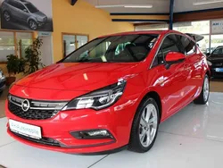 Rot Gebraucht 2015 Opel Astra Dynamic Limousine | 9.900 € (Fairer Preis)
