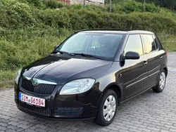 Schwarz Gebraucht 2009 Skoda Fabia Classic Limousine | 1.995 € (Guter Preis)