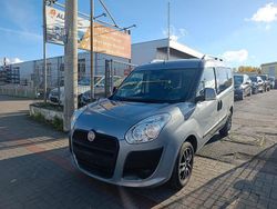 Grau Gebraucht 2011 Fiat Doblò Dynamic Van / Kleinbus | 6.990 € (Etwas zu teuer)