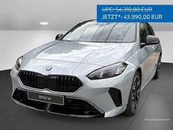 M brooklyn grau metallic Neu 2025 BMW 120 M Sport Kleinwagen | 43.990 € (Etwas zu teuer)