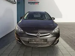 Karbonschw graphitschw midnig... Gebraucht 2013 Opel Astra Edition Kombi | 3.000 € (Guter Preis)