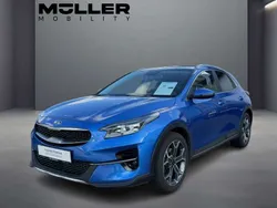 Blau Gebraucht 2020 Kia XCeed Vision SUV | 19.370 € (Guter Preis)
