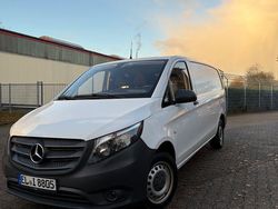 Weiß Gebraucht 2017 Mercedes Vito Van | 15.000 € (Fairer Preis)