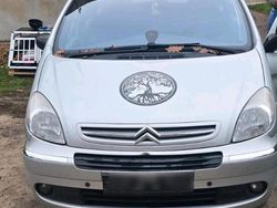 Silber Gebraucht 2005 Citroën Xsara Picasso Van / Kleinbus | 600 € (Superpreis)