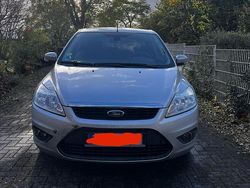 Silber Gebraucht 2011 Ford Focus Limousine | 3.150 € (Superpreis)