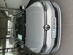 Gebraucht 2021 VW Golf VIII Life Kombi | 28.444 € (Teuer)