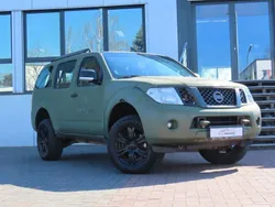 Grün Gebraucht 2011 Nissan Pathfinder XE SUV | 17.900 € (Fairer Preis)