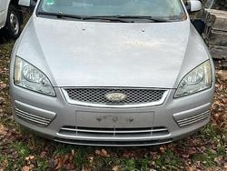 Gebraucht 2005 Ford Focus Limousine | 650 € (Superpreis)