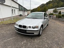 Silber Gebraucht 2003 BMW 316 Compact Kleinwagen | 1.800 € (Fairer Preis)