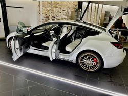 Weiß Gebraucht 2023 Tesla Model 3 Performance Limousine | 29.500 €