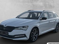 Moonweiß perleffekt Gebraucht 2022 Skoda Superb SportLine Kombi | 25.490 € (Fairer Preis)