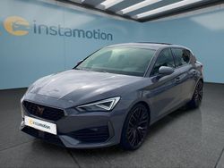 Grau Gebraucht 2023 Cupra Leon VZ Kleinwagen | 32.949 € (Etwas zu teuer)