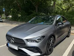 Grau Gebraucht 2024 Mercedes CLA200 Coupé | 37.900 € (Fairer Preis)