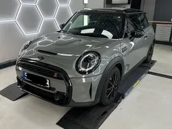 Grau Gebraucht 2022 Mini Cooper S Essential Kleinwagen | 24.000 € (Guter Preis)