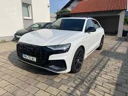 Weiß Gebraucht 2021 Audi Q8 Ambiente SUV | 58.100 € (Fairer Preis)