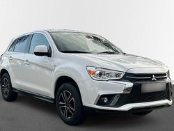 Weiß metallic Gebraucht 2018 Mitsubishi ASX Edition SUV | 13.270 € (Etwas zu teuer)