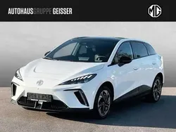 Dover white Gebraucht 2023 MG MG4 EV Luxury Kleinwagen | 23.890 € (Fairer Preis)