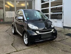 Schwarz Gebraucht 2011 Smart ForTwo Coupé Coupé | 2.999 € (Guter Preis)