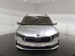 Silber Neu 2025 Skoda Octavia Selection Kombi | 28.990 € (Etwas zu teuer)