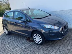 Grau Gebraucht 2013 Ford Fiesta Kleinwagen | 6.950 € (Guter Preis)