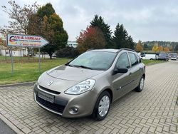 Gebraucht 2009 Renault Clio II Expression Limousine | 4.500 € (Teuer)