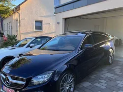Blau Gebraucht 2015 Mercedes CLS350 Shooting Brake Kombi | 18.499 € (Fairer Preis)