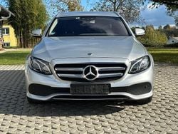 Iridiumsilber metalliclack Gebraucht 2018 Mercedes E220 AMG Kombi | 22.400 € (Guter Preis)