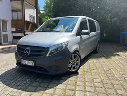 Silber Gebraucht 2019 Mercedes Vito Van / Kleinbus | 22.700 €