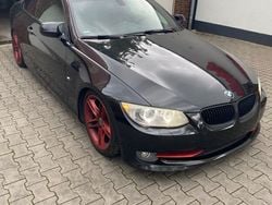 Schwarz Gebraucht 2012 BMW 325 Cabriolet Cabrio | 11.900 € (Guter Preis)