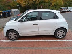 Weiß Gebraucht 2018 Renault Twingo Life Kleinwagen | 6.900 € (Guter Preis)