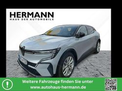 Rafalgrau metallic, black pea Gebraucht 2023 Renault Megane E-Tech Techno Limousine | 29.112 €
