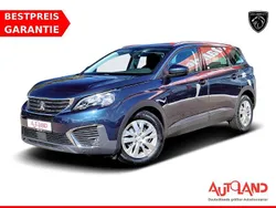 Blau Gebraucht 2017 Peugeot 5008 Active Van / Kleinbus | 21.990 € (Fairer Preis)