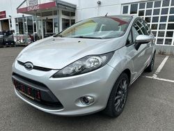 Silber Gebraucht 2012 Ford Fiesta Champions Edition Kleinwagen | 4.590 € (Fairer Preis)