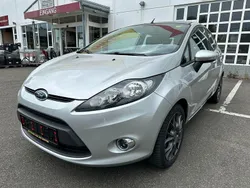 Silber Gebraucht 2012 Ford Fiesta Champions Edition Kleinwagen | 4.590 € (Fairer Preis)