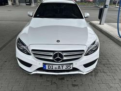 Weiß Gebraucht 2017 Mercedes C250 Kombi | 23.500 €