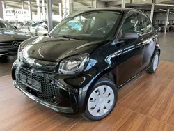 Jack black Gebraucht 2021 Smart ForFour Electric Drive Kleinwagen | 9.980 € (Fairer Preis)