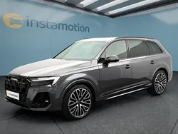 Grau Gebraucht 2024 Audi SQ7 SUV | 99.199 € (Etwas zu teuer)