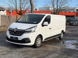 Weiß Gebraucht 2021 Renault Trafic Van / Kleinbus | 11.949 €