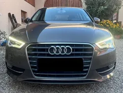 Grau Gebraucht 2014 Audi A3 Sportback Attraction Limousine | 10.900 € (Fairer Preis)