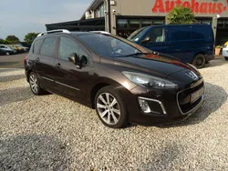 Braun Gebraucht 2011 Peugeot 308 Allure Kombi | 3.690 € (Teuer)